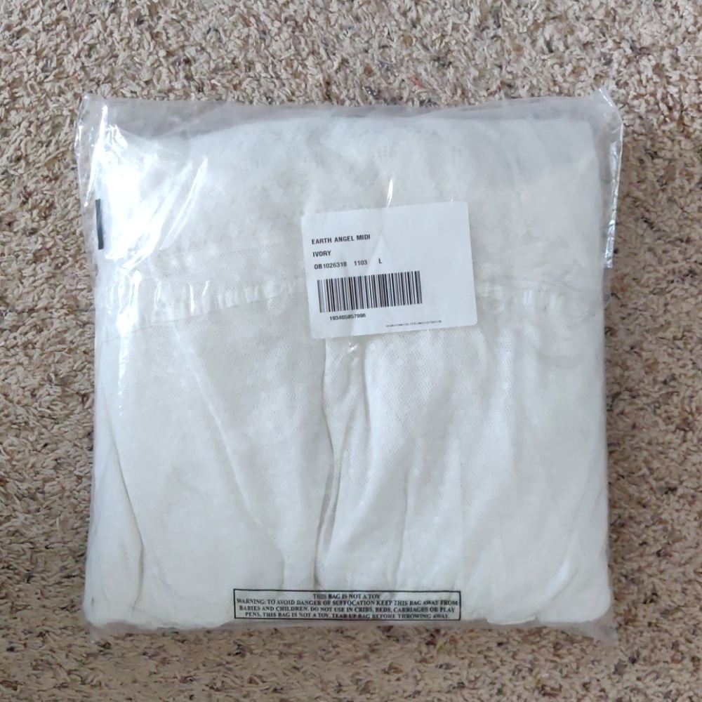 NEW $148 Free People Earth Angel Maxi Dress Ivory - Picture 9 of 13
